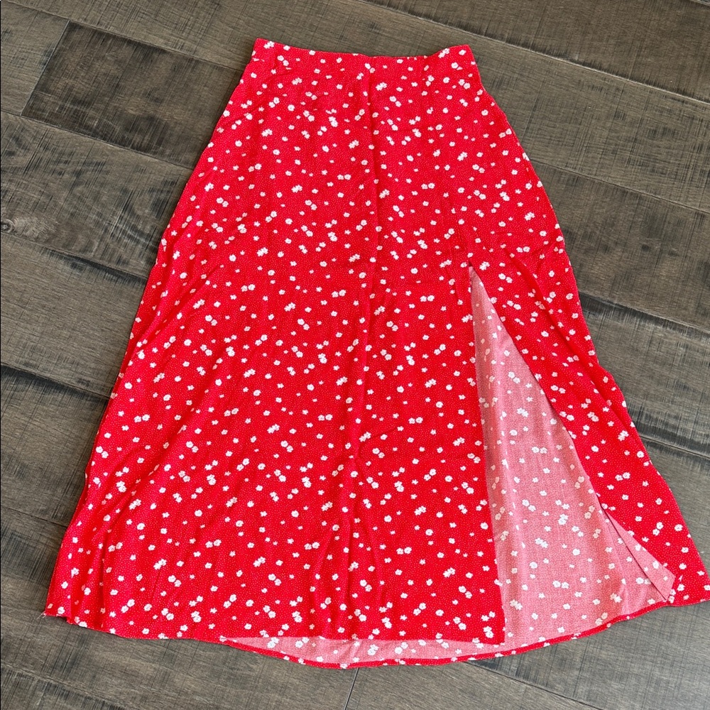 Chic SINSAY  Red Floral A-Line Skirt Size M